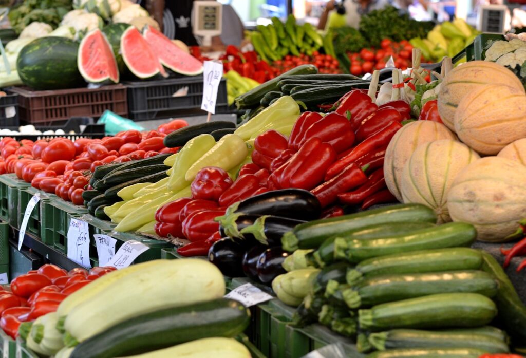 markets, vegetables, sale-821843.jpg